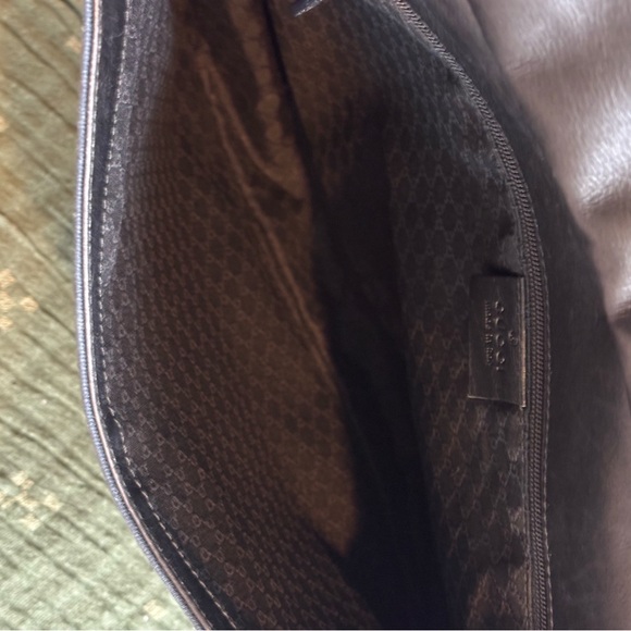 Gucci Navy & Black Canvas & Leather Messenger Tote with Striped Adjustable Strap - Picture 8 of 9